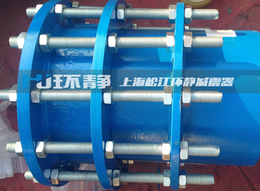 在工業(yè)管道當(dāng)中軟接頭跟伸縮節(jié)有什么區(qū)別？各有什么優(yōu)點(diǎn)